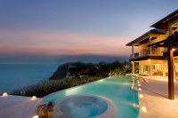 Grand Cliff Front Residence